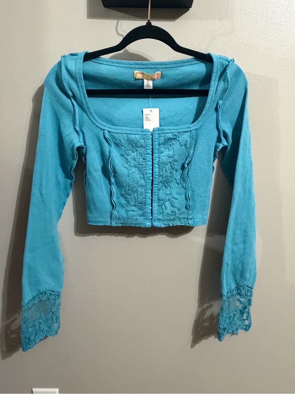 NWT Urban Outfitters Leona Lace Top - Picture 2 of 8
